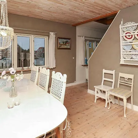 8 Person In Holiday home *
